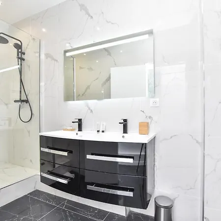 Authentic - 1br-6p - Saint-fargeau Apartment *